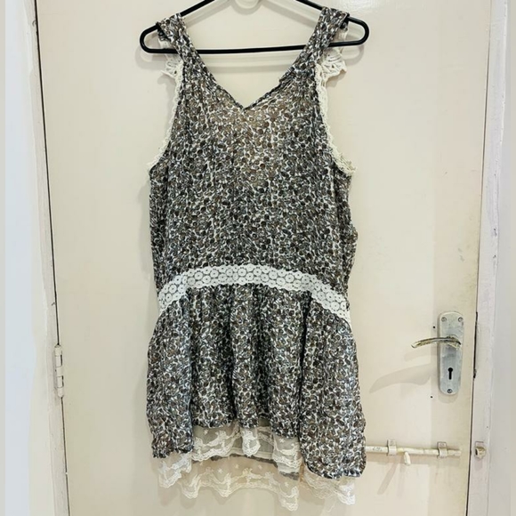 Printed bohemian lace dress - Picture 9 of 11